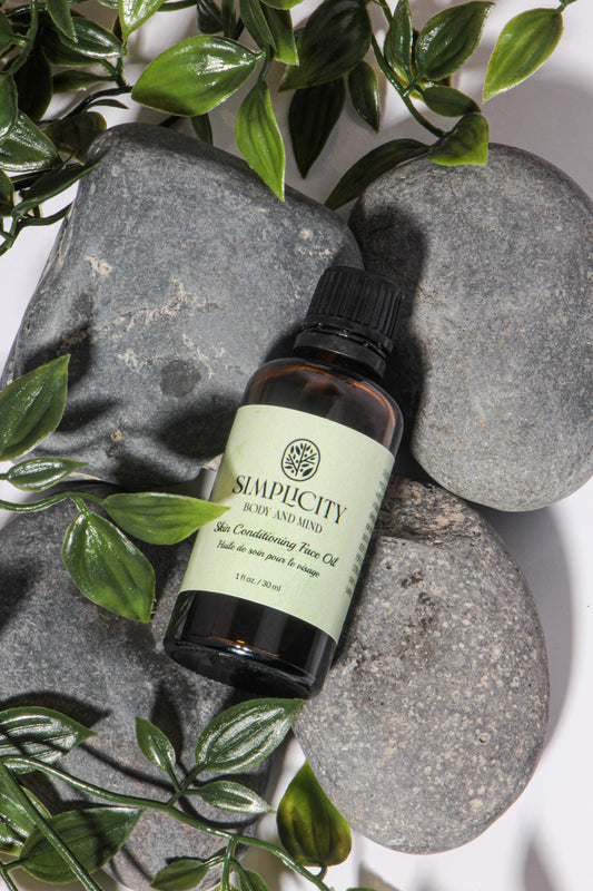 Face serum, moisturizer, skincare, 100% natural ingredients. For dry skin, sensitive skin, and aging skin
